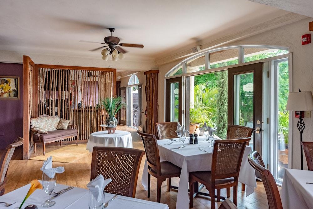 Hotel Villa Therese Port-au-Prince Exterior photo