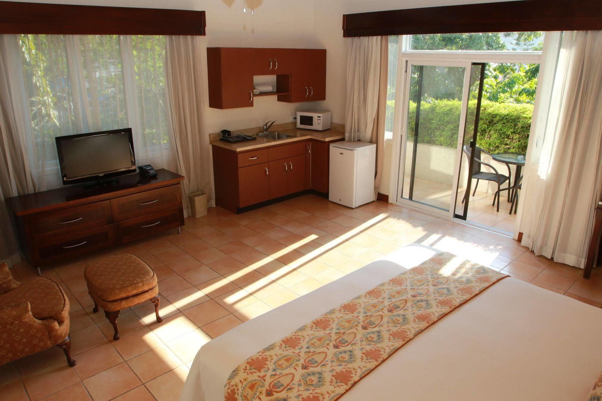 Hotel Villa Therese Port-au-Prince Exterior photo